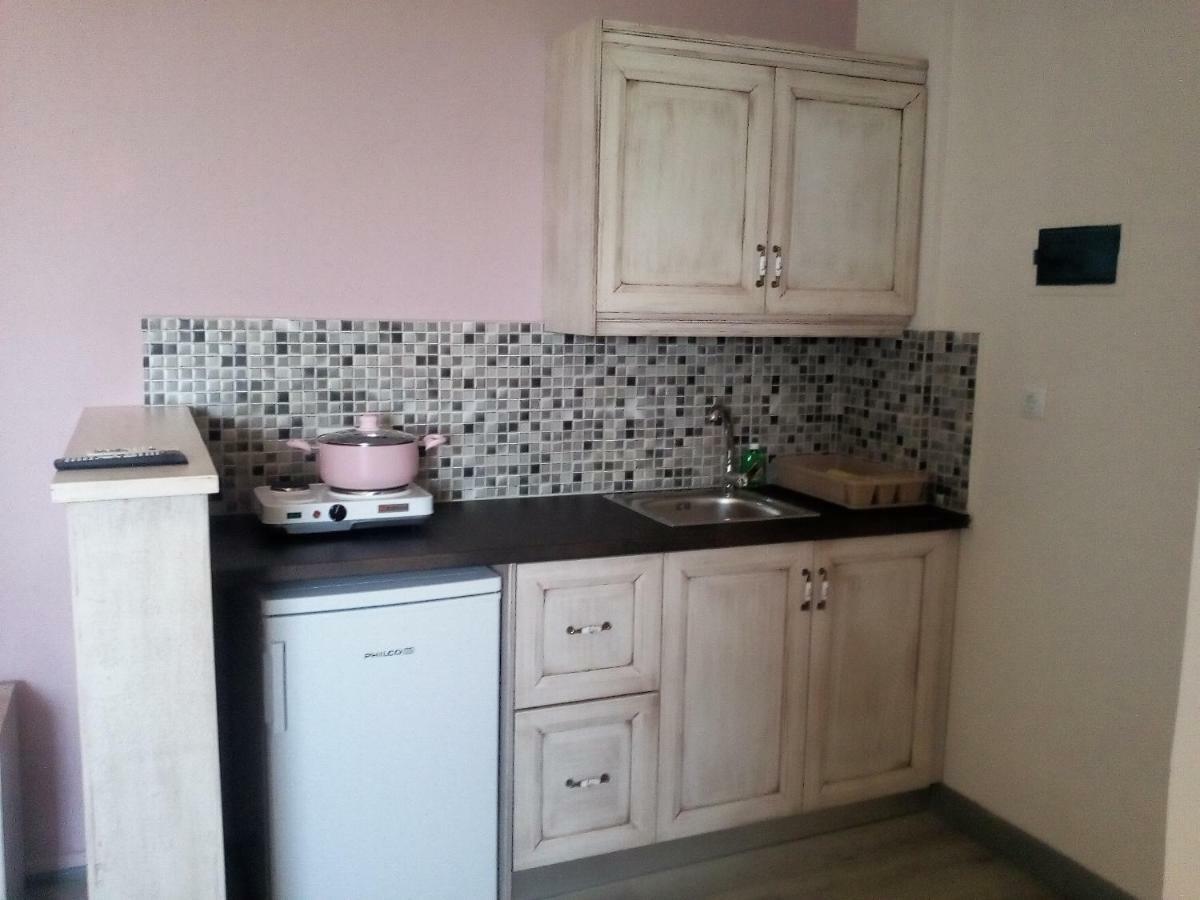 Vasiliki Apartments Tragaki Bagian luar foto
